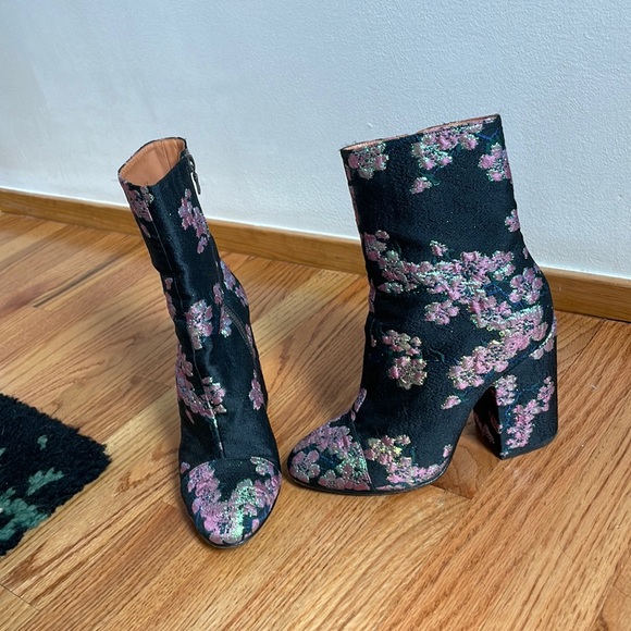 Dries Van Noten Boots - Picture 1 of 5